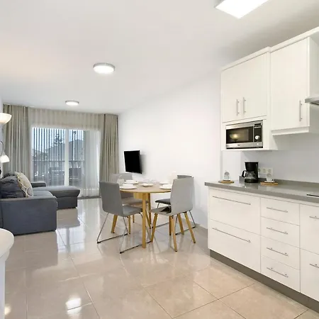 Apartment La Perla F14 En *