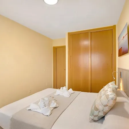 Apartment La Perla F14 By Medano